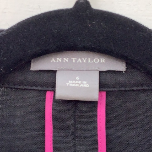 Ann Taylor Black Linen Size 6 jacket - Picture 2 of 6